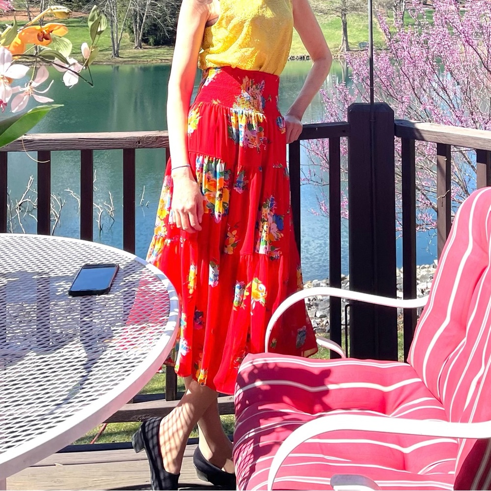 Lauren Ralph Lauren Black Label Stunning Red Floral Print Georgette Midi Skirt
